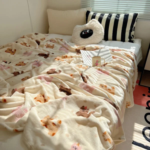 Milk plush cartoon cute printed double-sided plush blanket with multiple functions, can be used as bed sheets, lunch blankets - Image 4