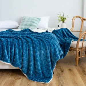 Luxury Velvet Blanket Double-layer Thickened Cover Blanket Sofa Bed Air Conditioning Nap Blanket Solid Color