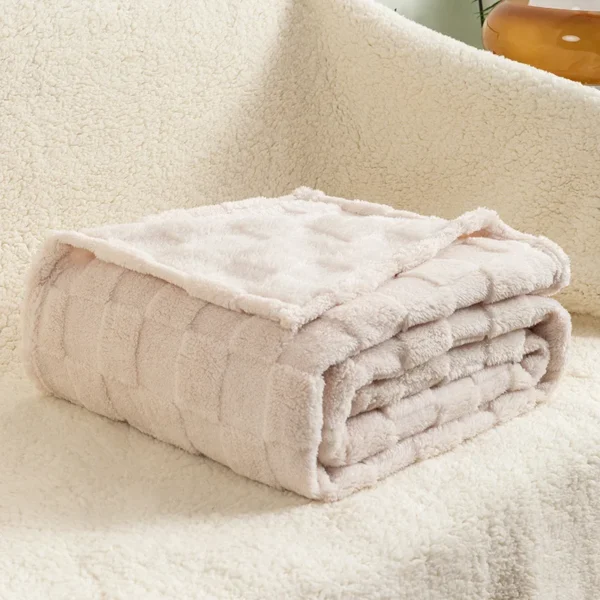 Grid Style Jacquard Thick Blanket Soft Comfortable Sofa Bed Throw Blanket Fluffy Velveteen Cover Blanket - Image 5