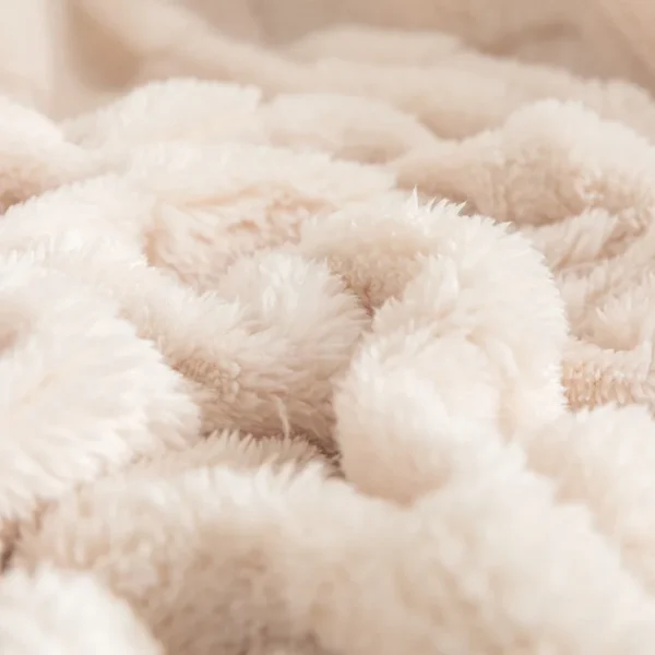 Grid Style Jacquard Thick Blanket Soft Comfortable Sofa Bed Throw Blanket Fluffy Velveteen Cover Blanket - Image 4